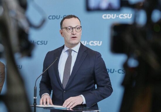 Spahn sieht Wachstum als "Schicksalsfrage"
