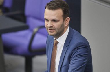 Bericht: CSU schickt Florian Dorn in Rentenkommission