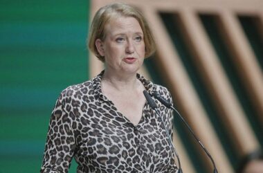 Paus: Gesetz für Ukraine-Hilfe aus russischem Vermögen nötig