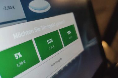 Dehoga lehnt verpflichtende Möglichkeit zur Kartenzahlung ab