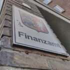 Behördengang kostet durchschnittlich 125 Minuten Zeit