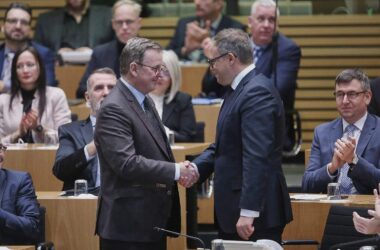 Forsa-Chef: CDU muss in Ost-Ländern mit Linken kooperieren