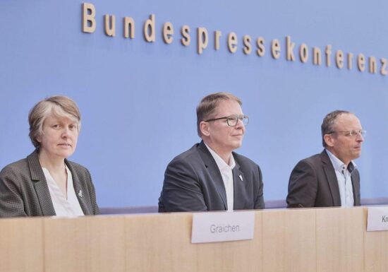 Verbände schließen Klage gegen neues Infrastrukturgesetz nicht aus