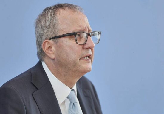 Voßkuhle warnt vor Gefährdung der Demokratie in Deutschland