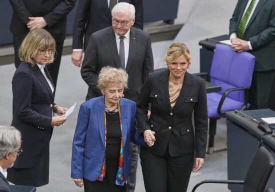 Bundestag gedenkt NS-Opfern