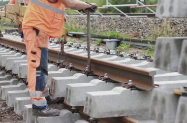 Erwerbstätigenzahl im Jahr 2025 fast unverändert