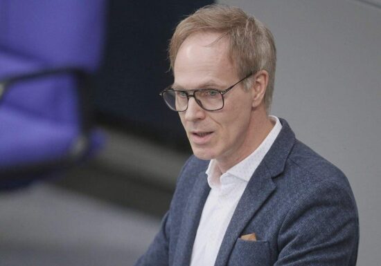 SPD sieht bei Abschiebestopp für Iran Bundesländer in der Pflicht