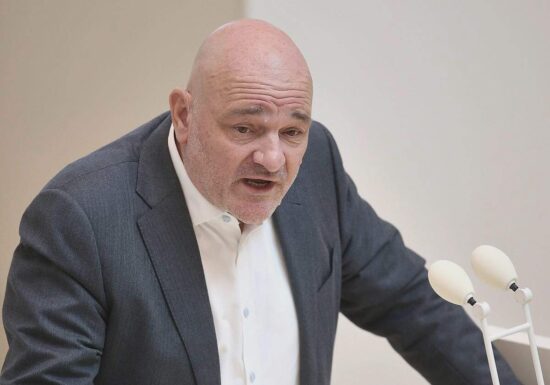 Crumbach rechnet mit BSW ab