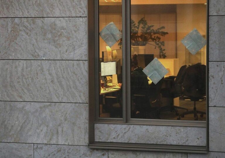 Analyse: Arbeitsbelastung im Dienstleistungssektor bleibt hoch