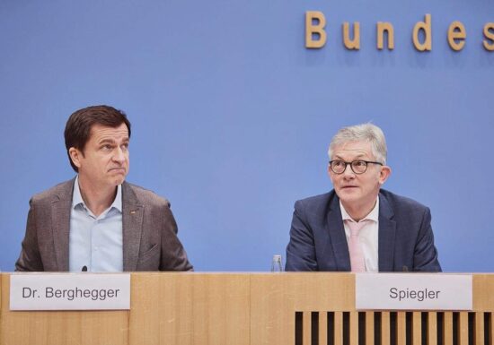 Kommunen beklagen "dramatischen Abwärtsstrudel" bei Finanzlage