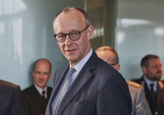 Bundesregierung hält Merz-Besuch von Fußball-WM in den USA offen