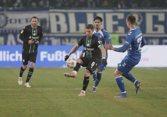 2. Bundesliga: Hannover siegt in Magdeburg - Remis in Nürnberg
