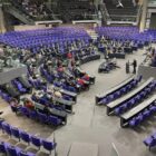 Grüne unterstützen Verschärfung des Abgeordnetengesetzes