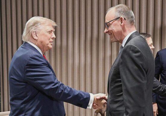 Trump und Merz "regelmäßig im Austausch"