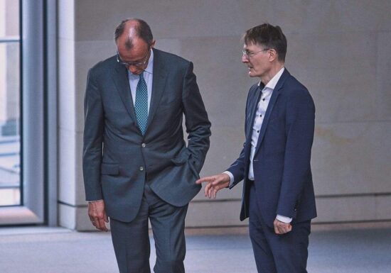 Lauterbach kritisiert Merz-Aussagen zu Krankenstand