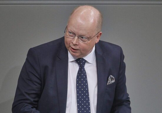 SSW-Abgeordneter fordert Stärkung der Beziehungen zu Dänemark