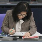 Grüne erhöhen vor Ausschusssitzung Druck auf Reiche