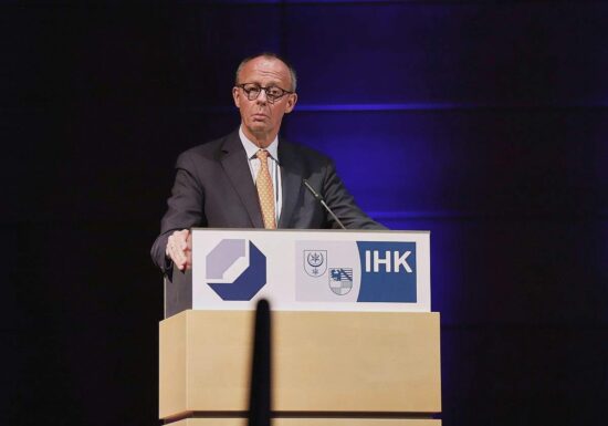 Merz wettert vor Unternehmern gegen "Work-Life-Balance"