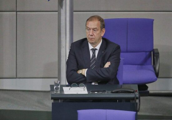 Wehrbeauftragter fordert schärfere Bundeswehr-Dienstaufsicht