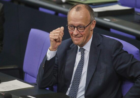 Insa: Union erstmals seit September wieder gleichauf mit AfD