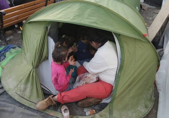 EU-Kommission: Fast ein Fünftel weniger Asylanträge in Europa