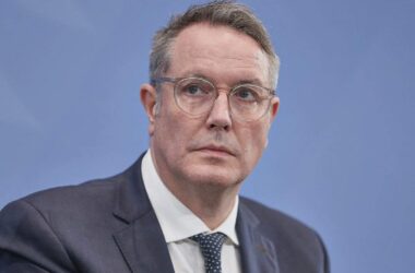 SPD-Vize Schweitzer will veraltete Forderungen ausmisten