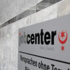 Zahl arbeitsloser Manager erreicht höchsten Stand seit zehn Jahren