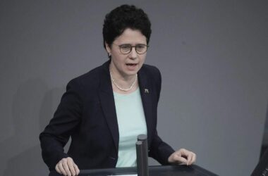 Baden-Württemberg fordert Frankreich zur Aufnahme von Ukrainern auf