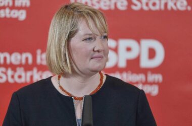 SPD-Fraktion widerspricht Kanzler bei Erbschaftsteuer