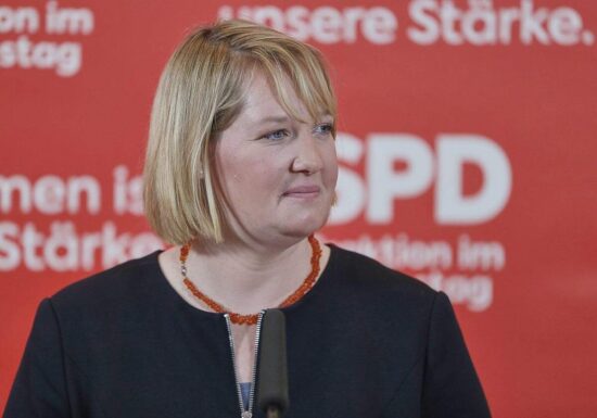 SPD-Fraktion widerspricht Kanzler bei Erbschaftsteuer