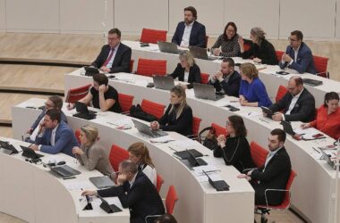 Brandenburg-SPD beschließt Koalitionsverhandlungen mit der CDU