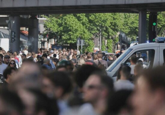 Bevölkerung Deutschlands um rund 100.000 Personen abgenommen