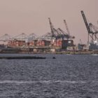 Bundesregierung senkt Wachstumsprognose wegen Exportschwäche