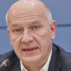 Stromausfall: Grüne und AfD kritisieren Wegner für Tennis-Pause