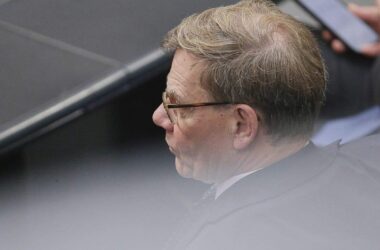 Wadephul fliegt in die USA