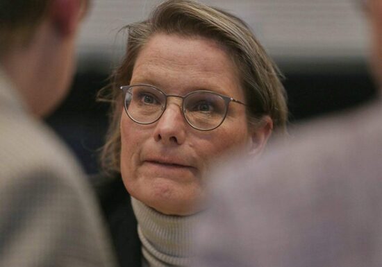 Hubig für Strafrechtsverschärfung bei Partnerschaftsgewalt