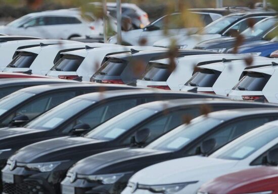 Autohandel fürchtet trotz E-Auto-Prämie Umsatzverlust
