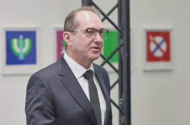 Dobrindt hat keine Einwände gegen Verurteilung von Maja T. in Ungarn