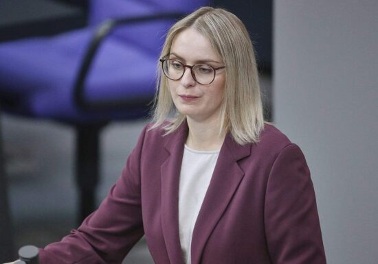 Beauftragte pocht auf Konsequenzen aus Rassismus-Studie