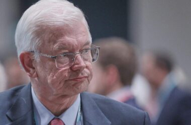 Koch und Linnemann fordern von Merz weitere Reformen