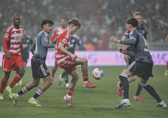 1. Bundesliga: Union und Frankfurt unentschieden