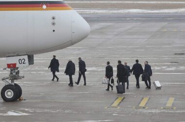 Bericht: Merz wird Anfang März erneut Trump in Washington besuchen