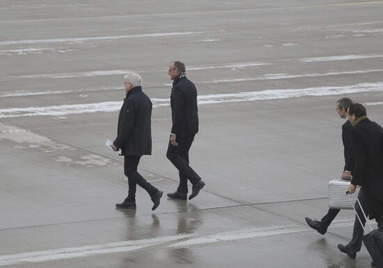 Merz nach Saudi-Arabien abgereist