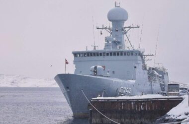 Rutte sieht sich öffnende Seewege im gesamten Hohen Norden