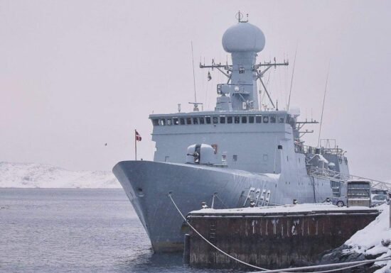 Rutte sieht sich öffnende Seewege im gesamten Hohen Norden