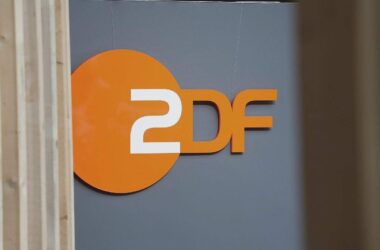 ZDF entschuldigt sich für Fake-Videos im "Heute-Journal"