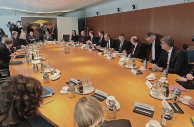 Umfrage: Unternehmen stellen Regierung schlechtes Zeugnis aus