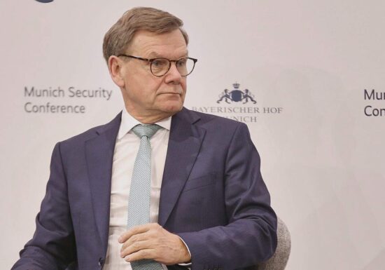 Wadepuhl spricht von "staatlich begangenem Mord an Nawalny"