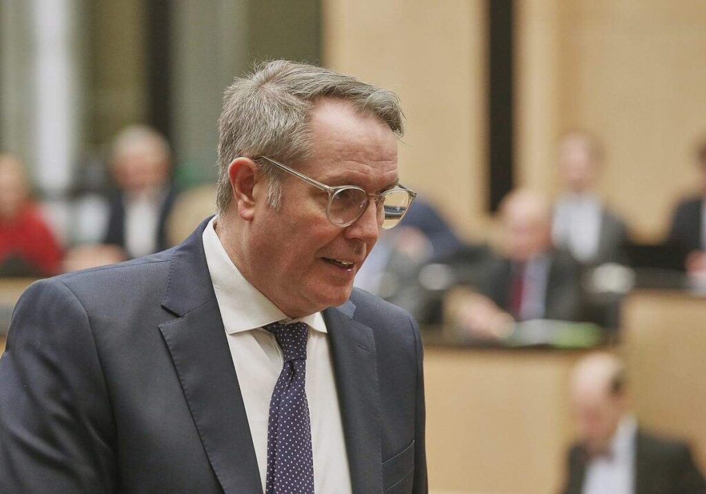 Schweitzer warnt vor zu harter Handelspolitik gegenüber China