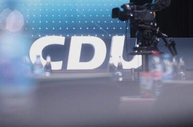 CDU-Politiker bringt Anti-SPD-Antrag bei Parteitag ein